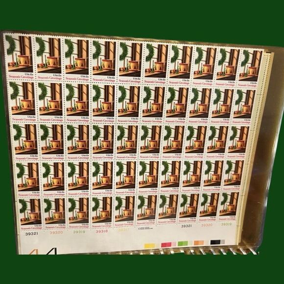 MNH 1980 Scott #1843 Christmas Seasons Greetings Sheet of 50 15 Cent Stamps - Picture 1 of 2